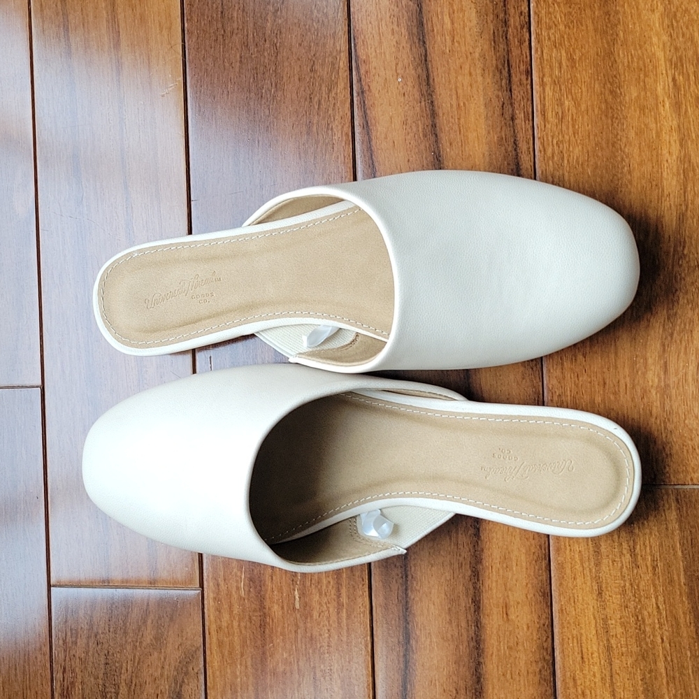 Greta Flat mules